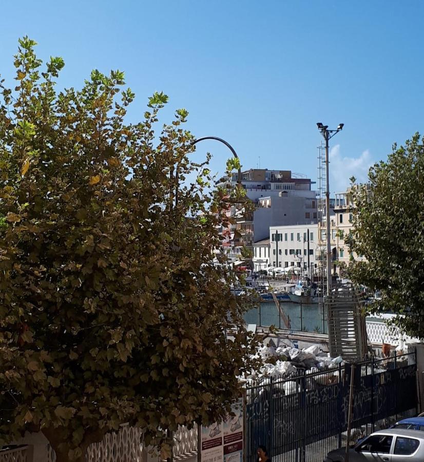 La Finestrella Dell'Arte Un Orizzonte Da Guardare Apartment Anzio Exterior photo