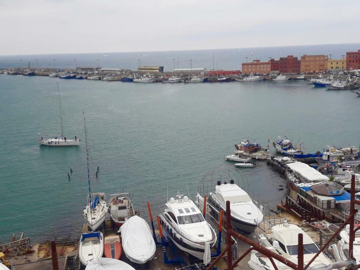 La Finestrella Dell'Arte Un Orizzonte Da Guardare Apartment Anzio Exterior photo